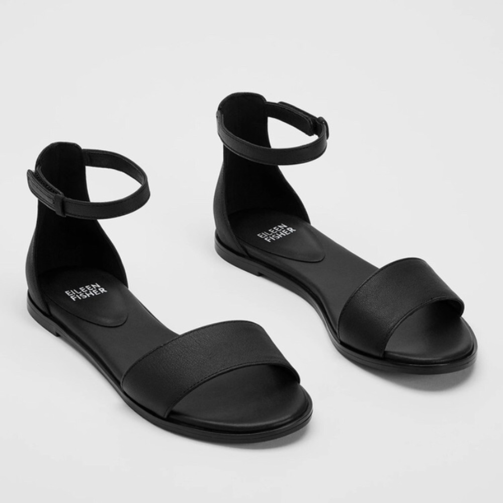 Eileen Fisher black sandals size 7.5